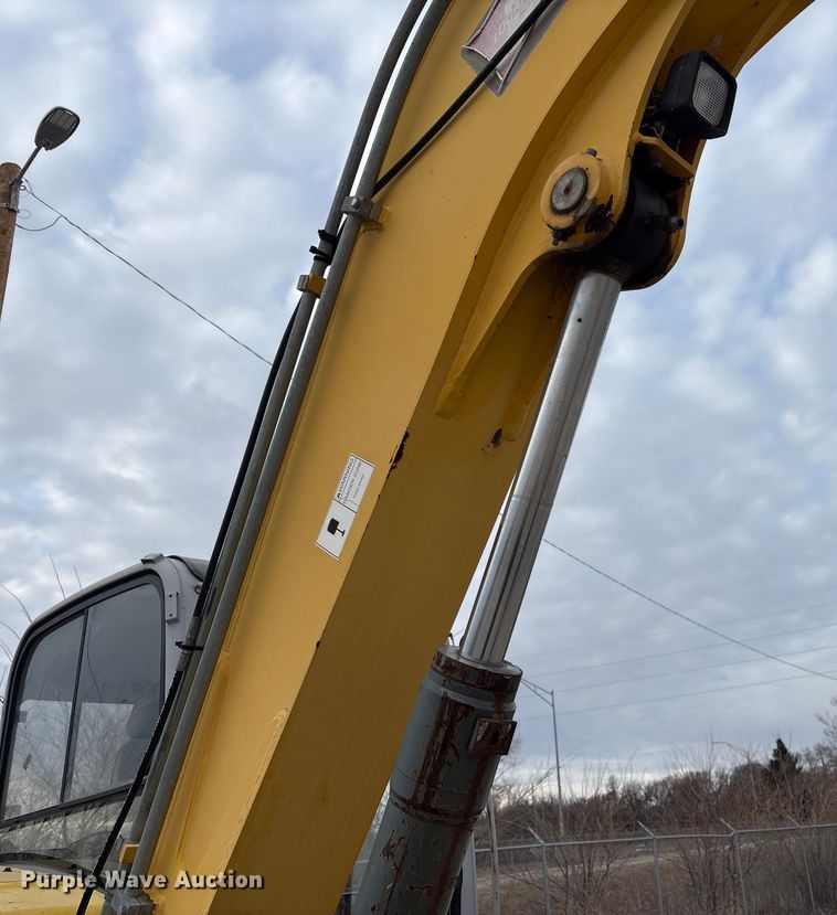 image for item FG2596 2009 Gehl G8003RD mini excavator