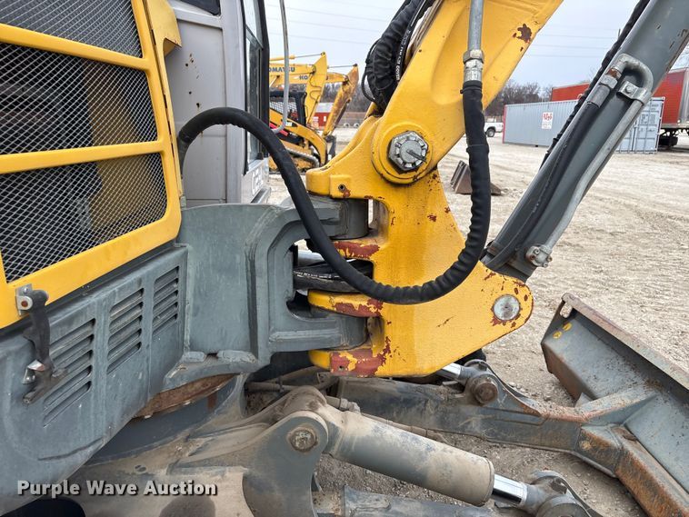 image for item FG2596 2009 Gehl G8003RD mini excavator