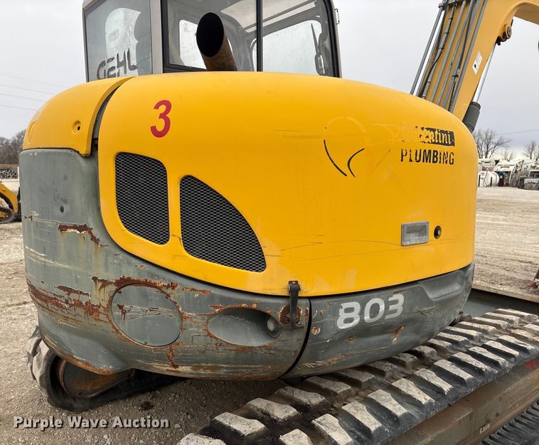 image for item FG2596 2009 Gehl G8003RD mini excavator