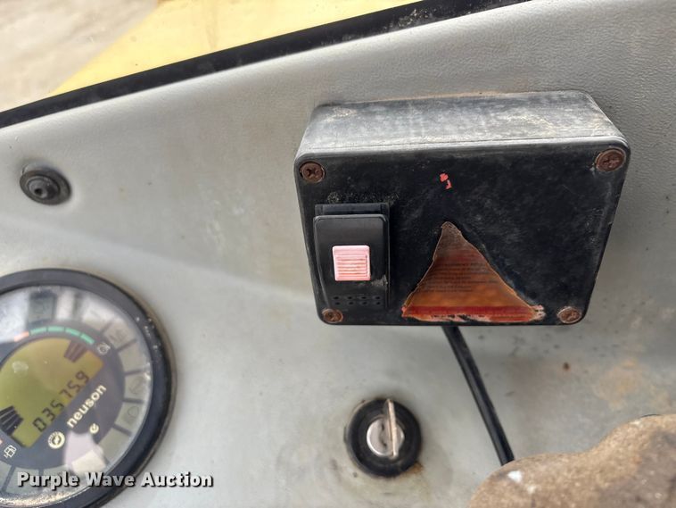 image for item FG2596 2009 Gehl G8003RD mini excavator