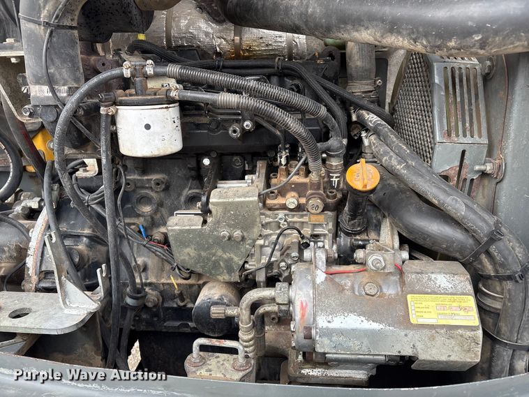 image for item FG2596 2009 Gehl G8003RD mini excavator