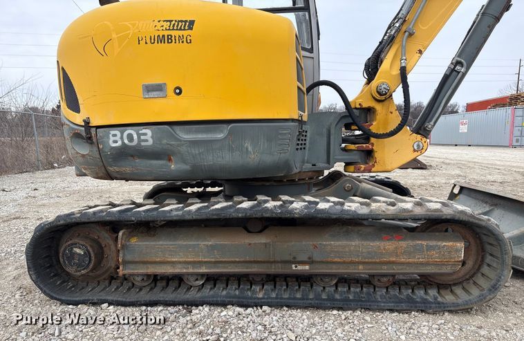 image for item FG2596 2009 Gehl G8003RD mini excavator