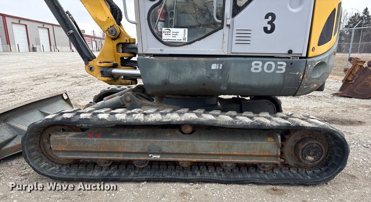 image for item FG2596 2009 Gehl G8003RD mini excavator