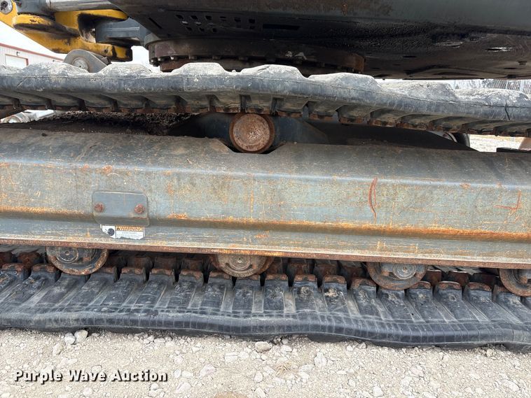 image for item FG2596 2009 Gehl G8003RD mini excavator