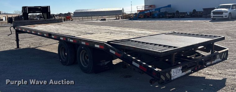 image for item FG2599 2005 H&H trailer FD-306 REV A equipment trailer