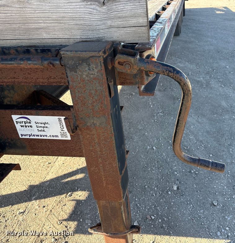 image for item FG2599 2005 H&H trailer FD-306 REV A equipment trailer