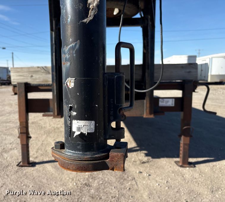 image for item FG2599 2005 H&H trailer FD-306 REV A equipment trailer