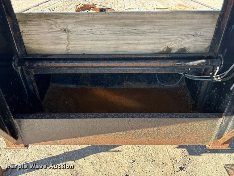 image for item FG2599 2005 H&H trailer FD-306 REV A equipment trailer