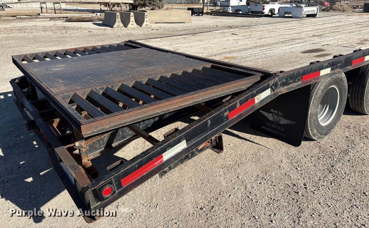image for item FG2599 2005 H&H trailer FD-306 REV A equipment trailer
