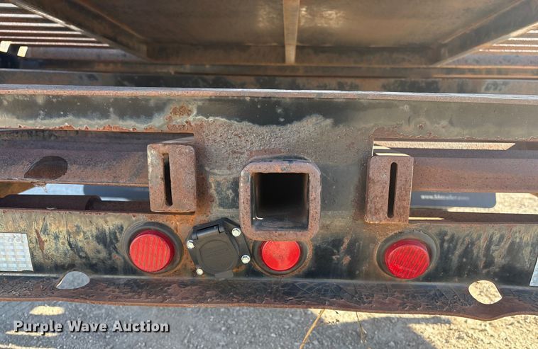 image for item FG2599 2005 H&H trailer FD-306 REV A equipment trailer