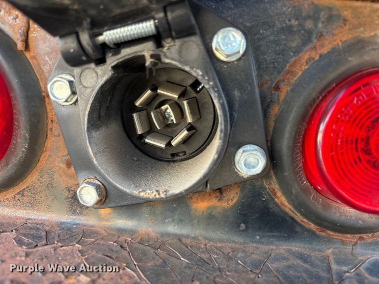 image for item FG2599 2005 H&H trailer FD-306 REV A equipment trailer