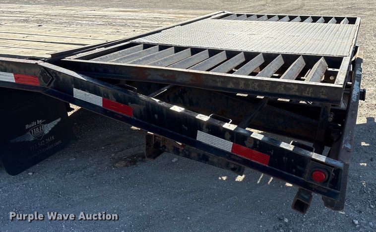 image for item FG2599 2005 H&H trailer FD-306 REV A equipment trailer