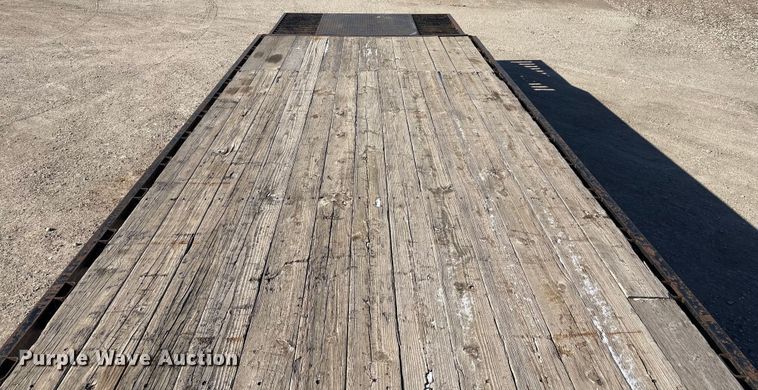 image for item FG2599 2005 H&H trailer FD-306 REV A equipment trailer