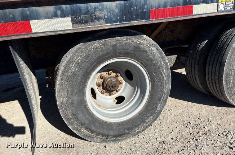 image for item FG2599 2005 H&H trailer FD-306 REV A equipment trailer