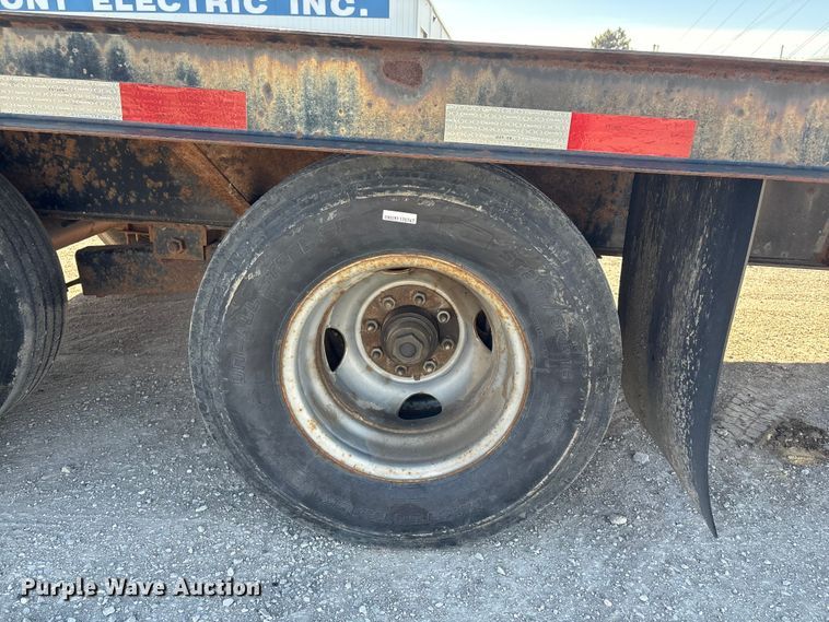 image for item FG2599 2005 H&H trailer FD-306 REV A equipment trailer