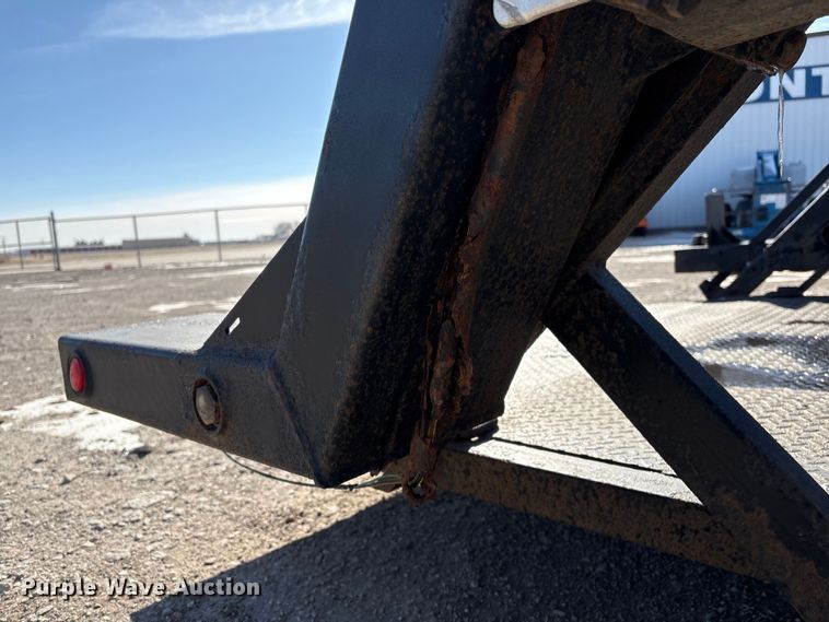 image for item FG2600 2011 Bil-Jax ET-7000 equipment trailer