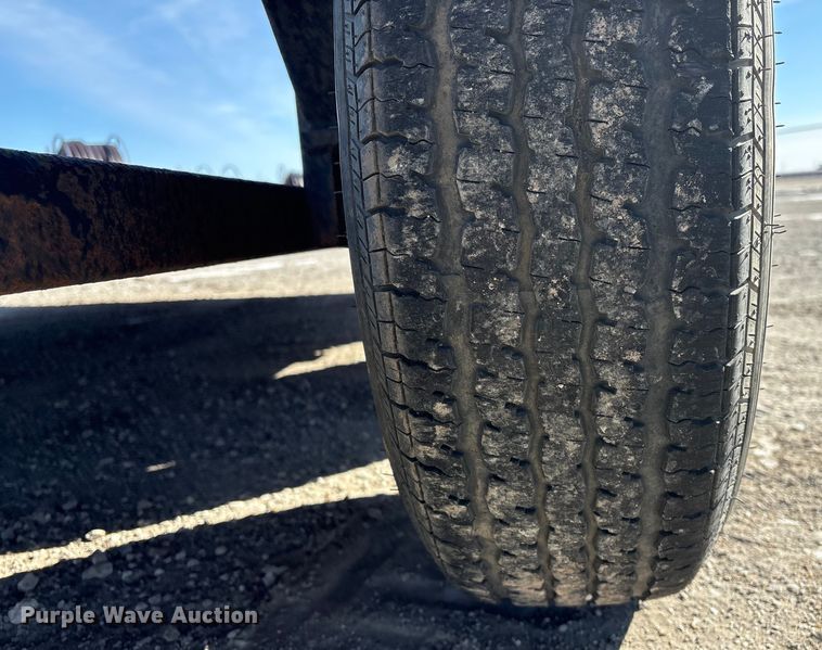 image for item FG2600 2011 Bil-Jax ET-7000 equipment trailer