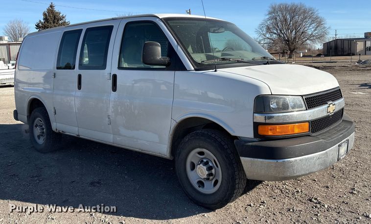 image for item FG2601 2012 Chevrolet Express 3500 van