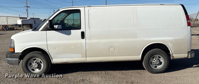 image for item FG2601 2012 Chevrolet Express 3500 van
