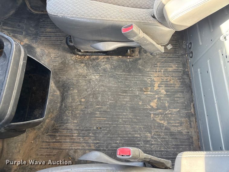 image for item FG2601 2012 Chevrolet Express 3500 van