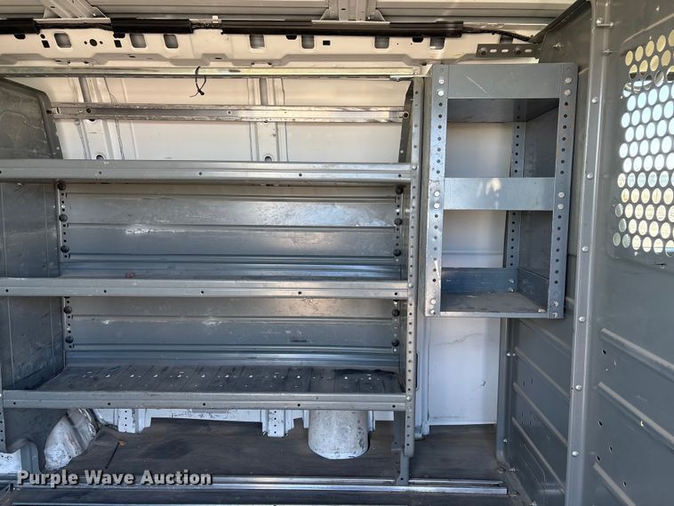 image for item FG2601 2012 Chevrolet Express 3500 van