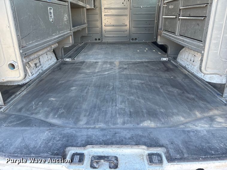 image for item FG2601 2012 Chevrolet Express 3500 van