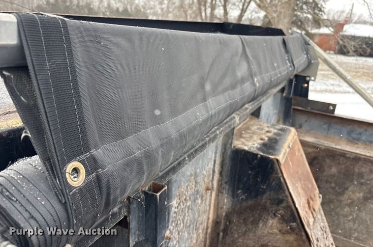 image for item FG2604 1997 Ford LT8513 dump truck