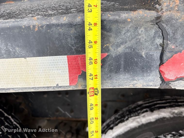 image for item FG2604 1997 Ford LT8513 dump truck