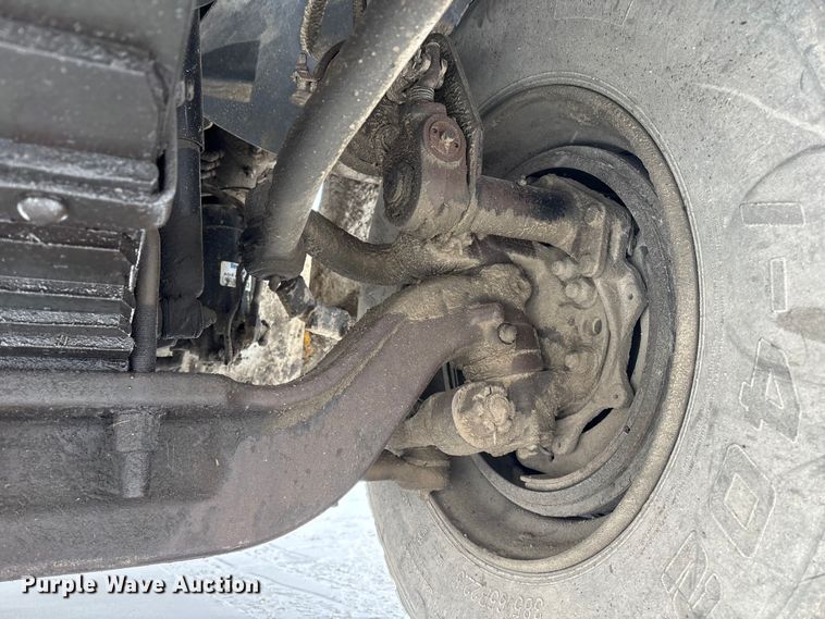 image for item FG2604 1997 Ford LT8513 dump truck