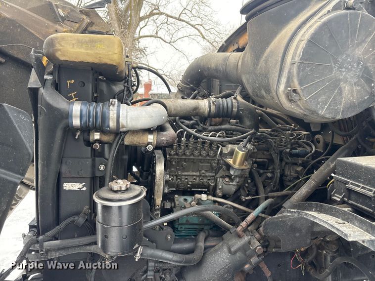 image for item FG2604 1997 Ford LT8513 dump truck