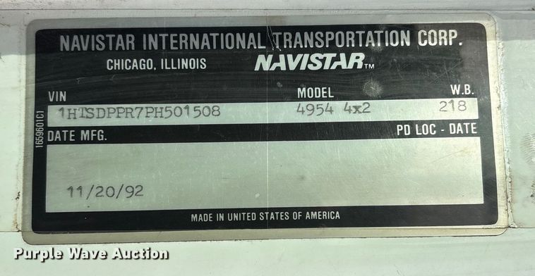 image for item FG2605 1993 International 4900 dump truck