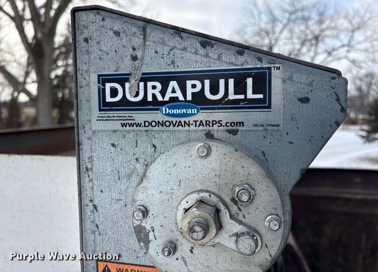 image for item FG2606 1992 Ford LT9000 Dump truck