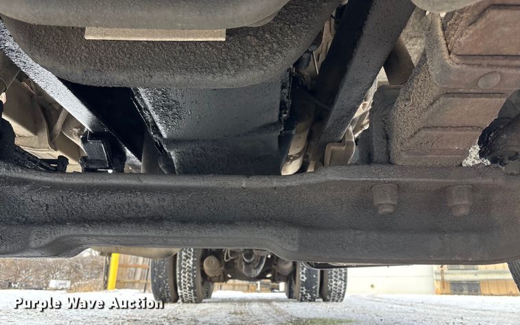 image for item FG2606 1992 Ford LT9000 Dump truck