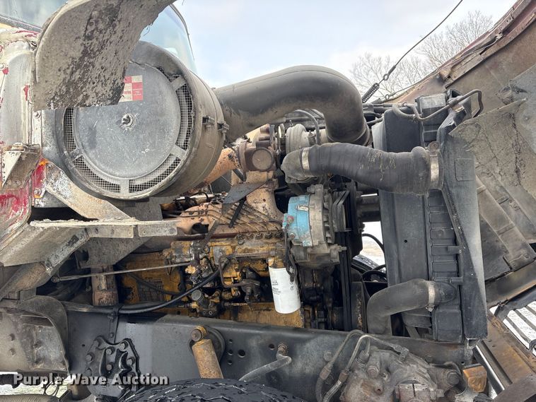 image for item FG2606 1992 Ford LT9000 Dump truck