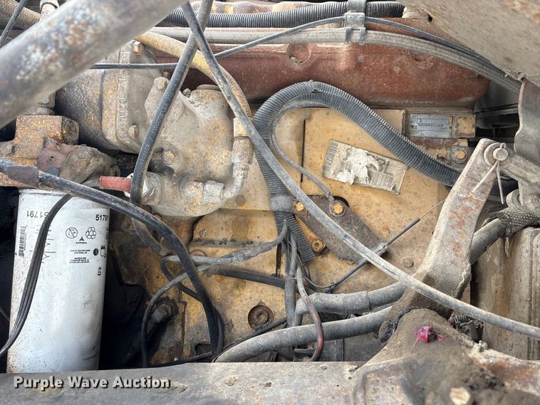 image for item FG2606 1992 Ford LT9000 Dump truck