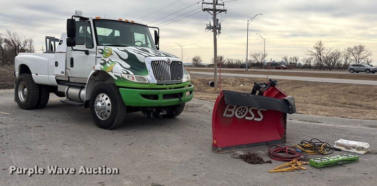 image for item FG2627 2010 International MA025 tow truck