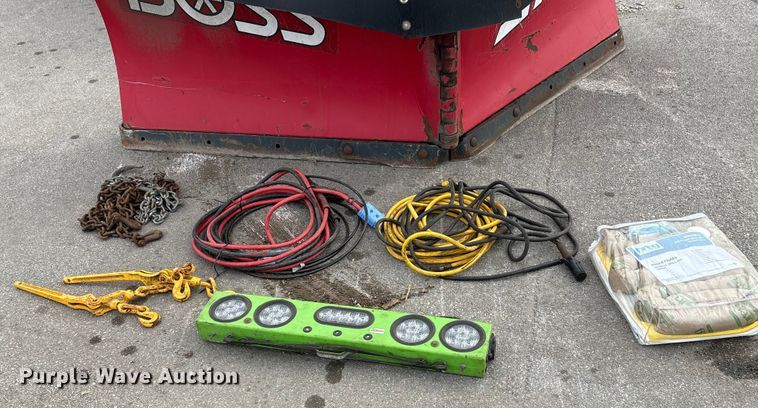 image for item FG2627 2010 International MA025 tow truck