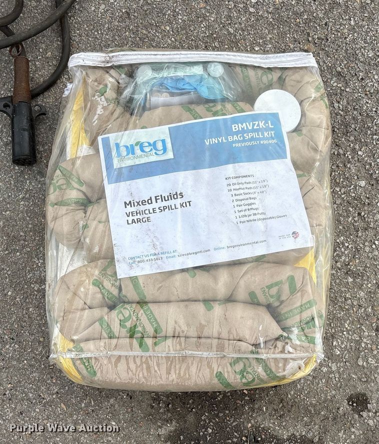 image for item FG2627 2010 International MA025 tow truck