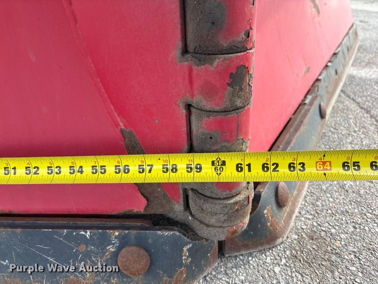 image for item FG2627 2010 International MA025 tow truck