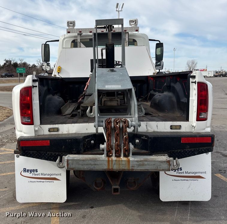 image for item FG2627 2010 International MA025 tow truck