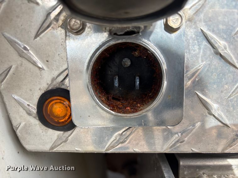 image for item FG2627 2010 International MA025 tow truck