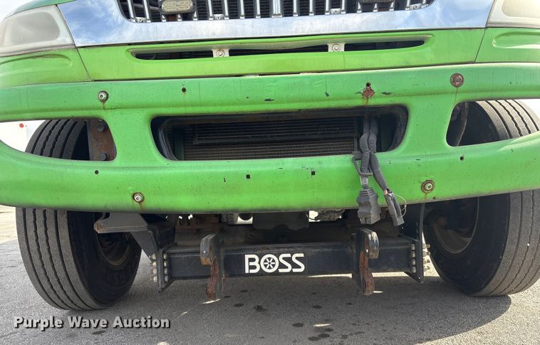 image for item FG2627 2010 International MA025 tow truck