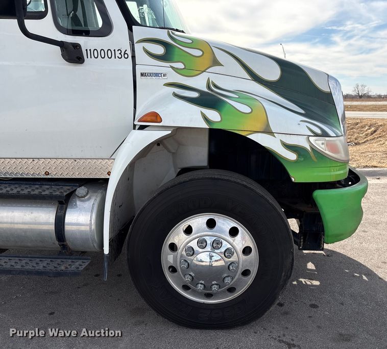 image for item FG2627 2010 International MA025 tow truck