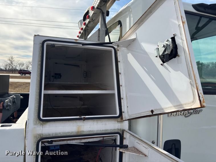 image for item FG2627 2010 International MA025 tow truck