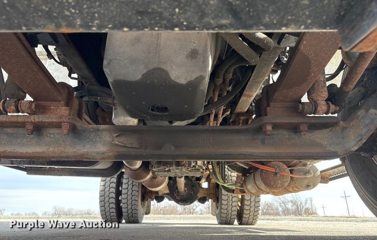 image for item FG2627 2010 International MA025 tow truck