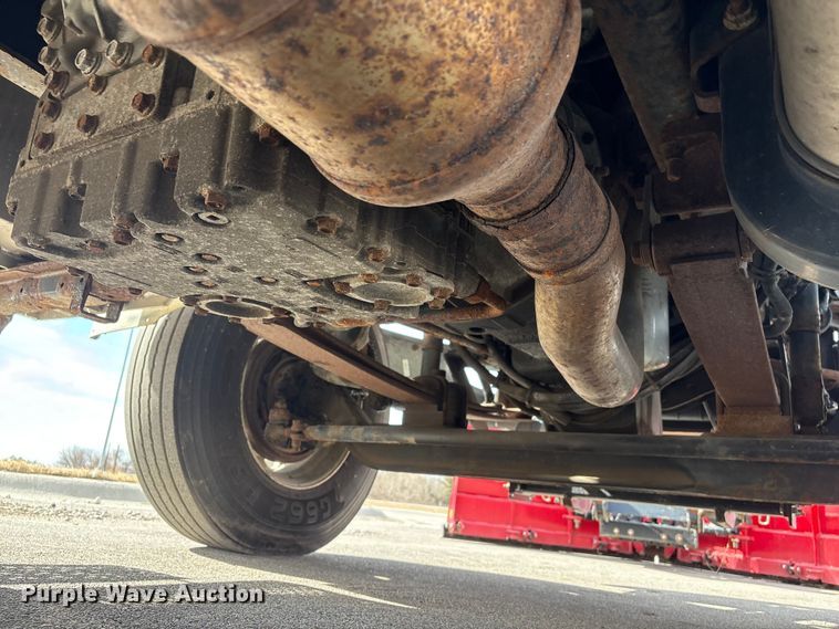 image for item FG2627 2010 International MA025 tow truck