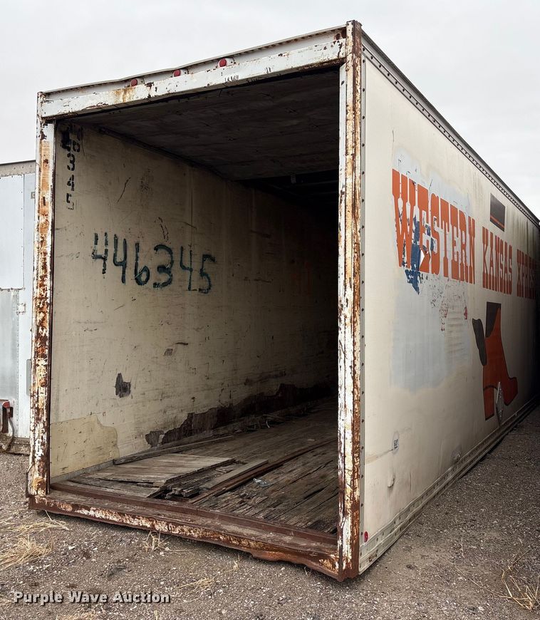 image for item FG2632 1980 Monon FA-70 shipping container