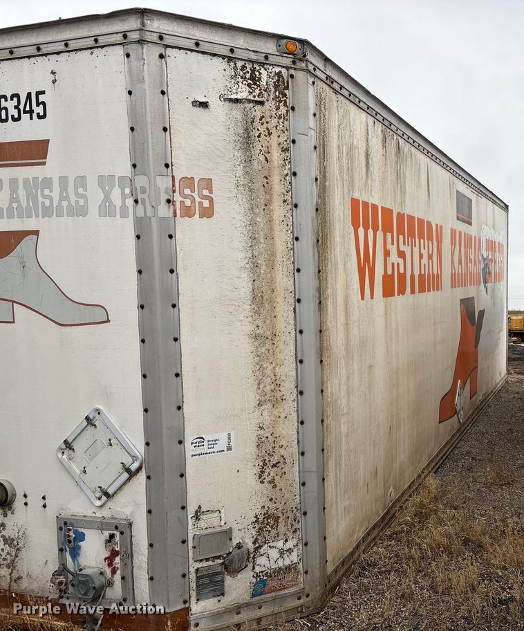 image for item FG2632 1980 Monon FA-70 shipping container