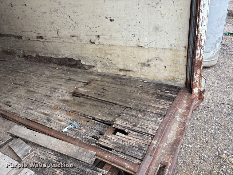 image for item FG2632 1980 Monon FA-70 shipping container