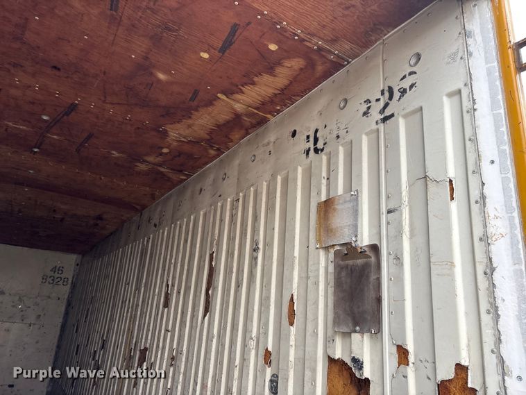 image for item FG2633 1973 Comet RDVT shipping container